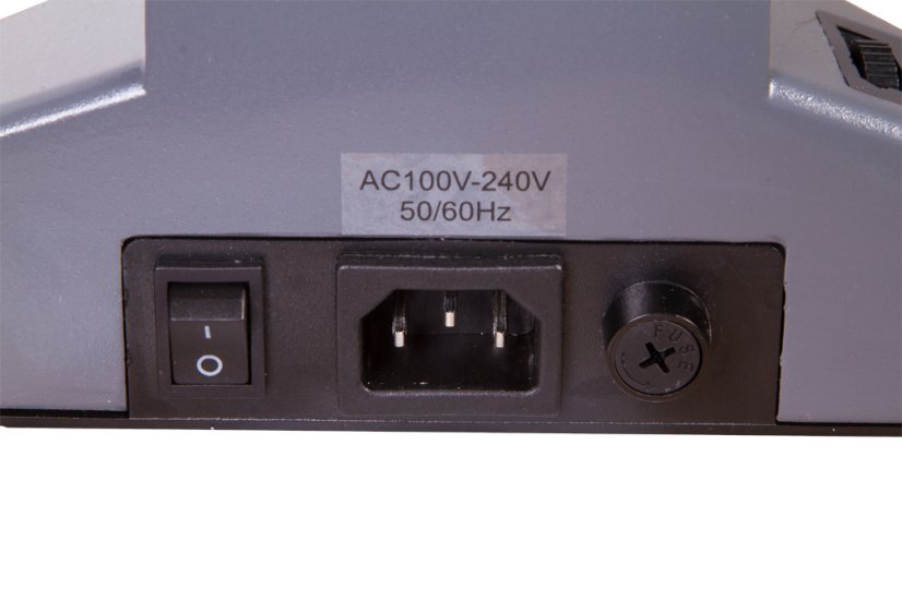 Mikroskop Levenhuk 740T Trinokular