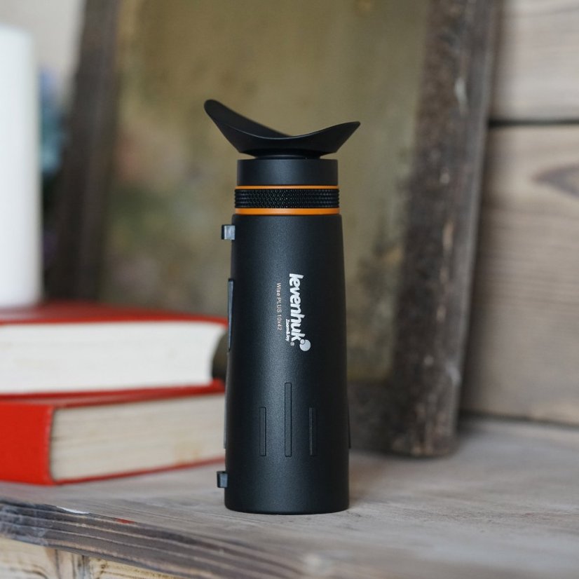 Monukulární dalekohled Levenhuk Wise PLUS 10x42