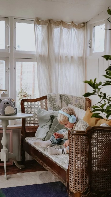 Bezdrátová dětská sluchátka s podsvícením Blue