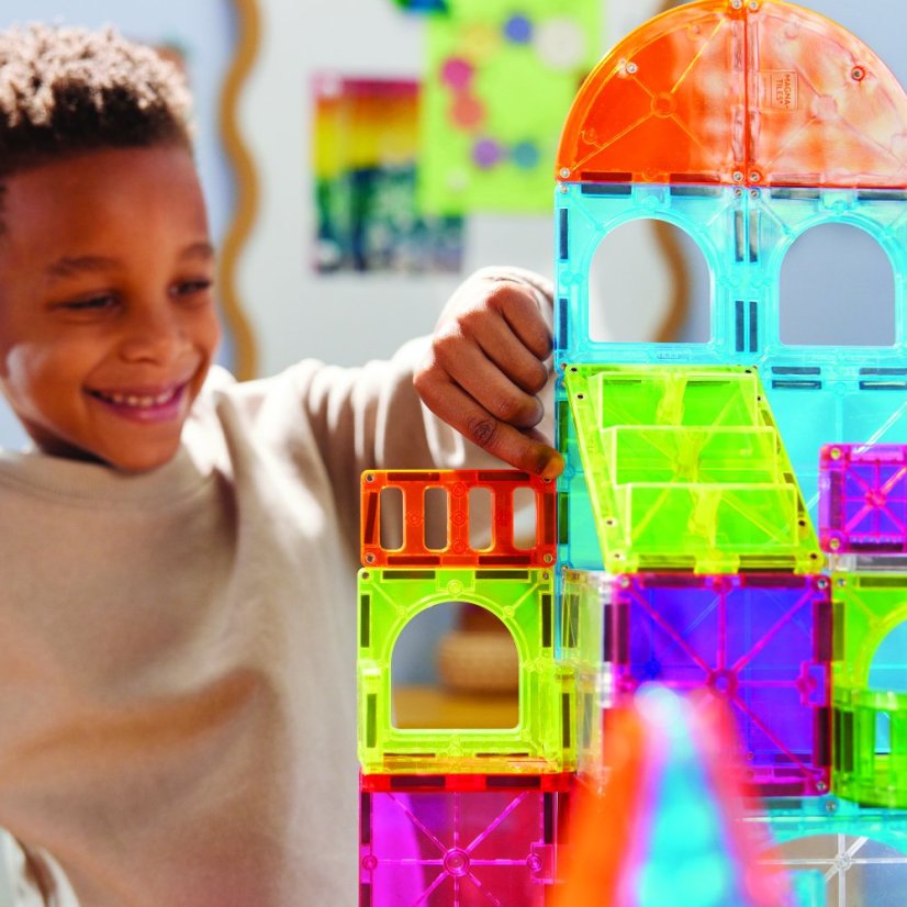 Magnetická stavebnica Magna Tiles City Center 110 dielov