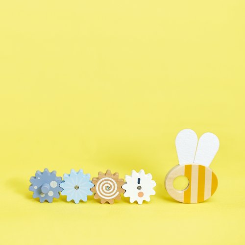 Janod Drevený motorický stolík s aktivitami List