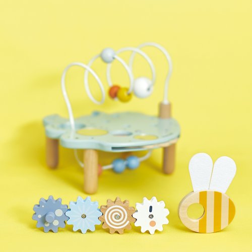 Janod Drevený motorický stolík s aktivitami List